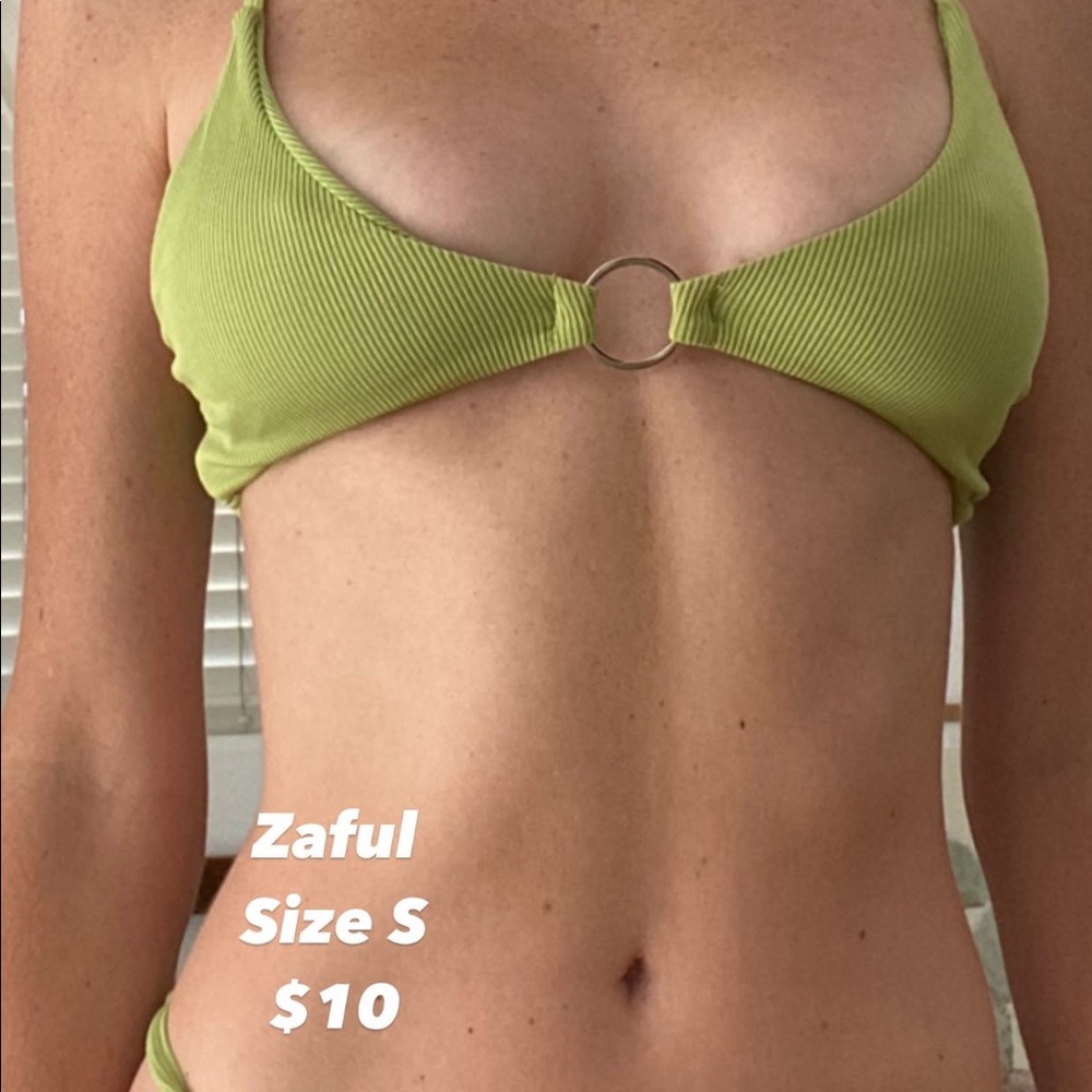 Green Bikini - Picture 2 of 3